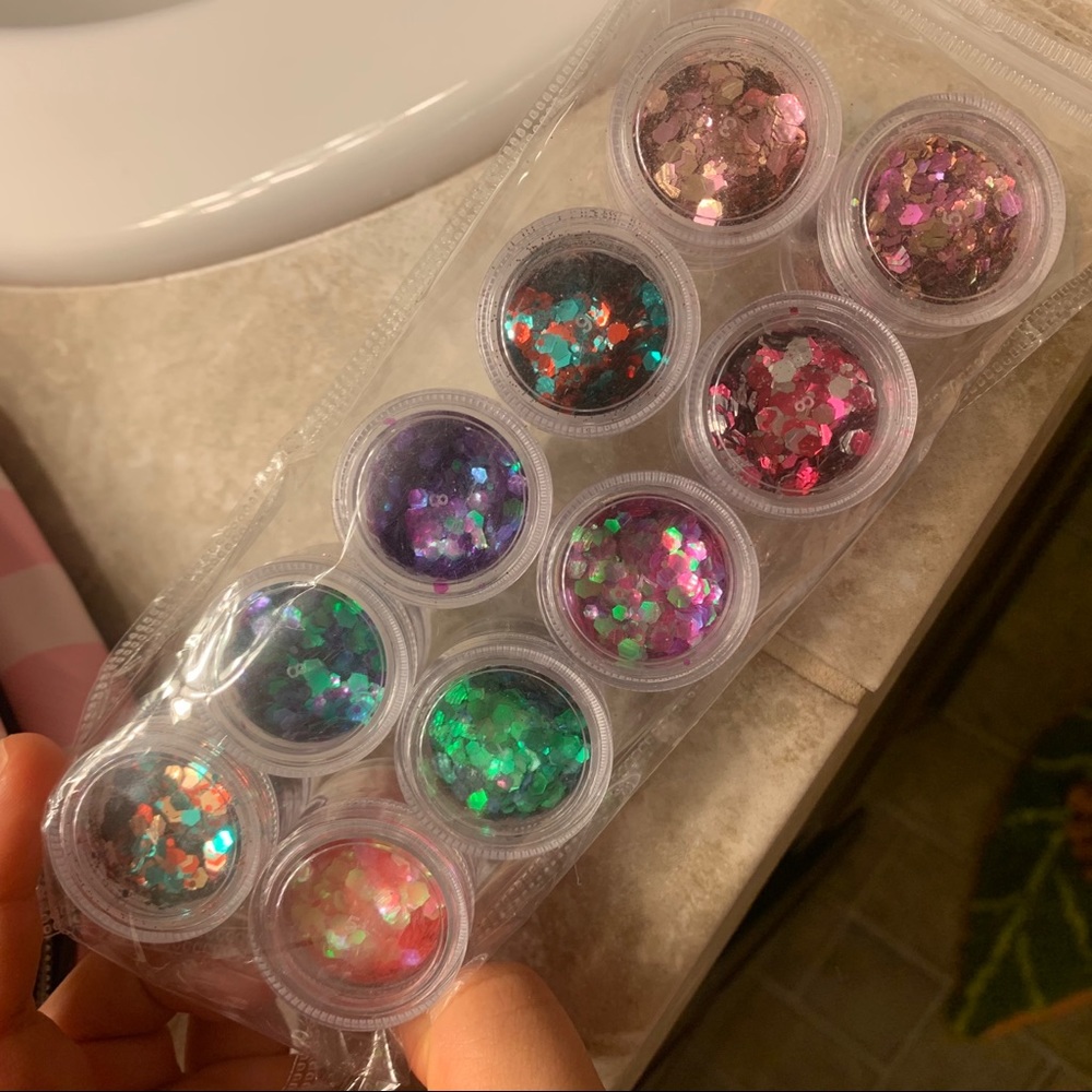 Glitters for holiday make up and nails